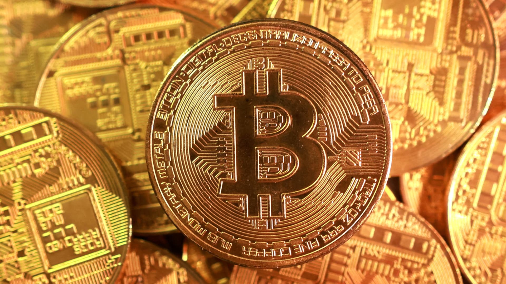 Bitcoin Drops Below $100,000 Mark for the First Time Since Late June – Mirror Brief